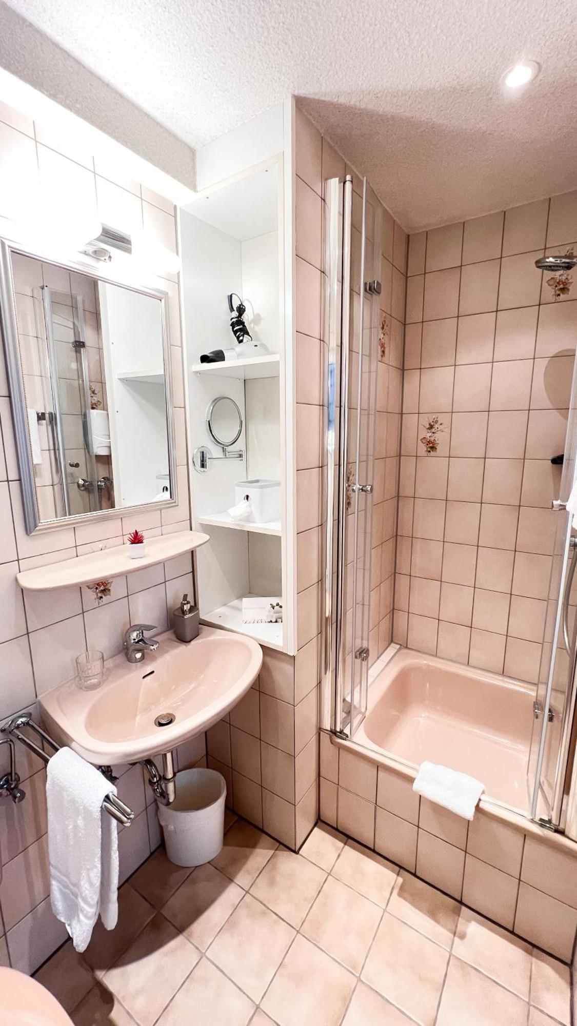 סנט גואר Hotel Zur Loreley - Garni מראה חיצוני תמונה