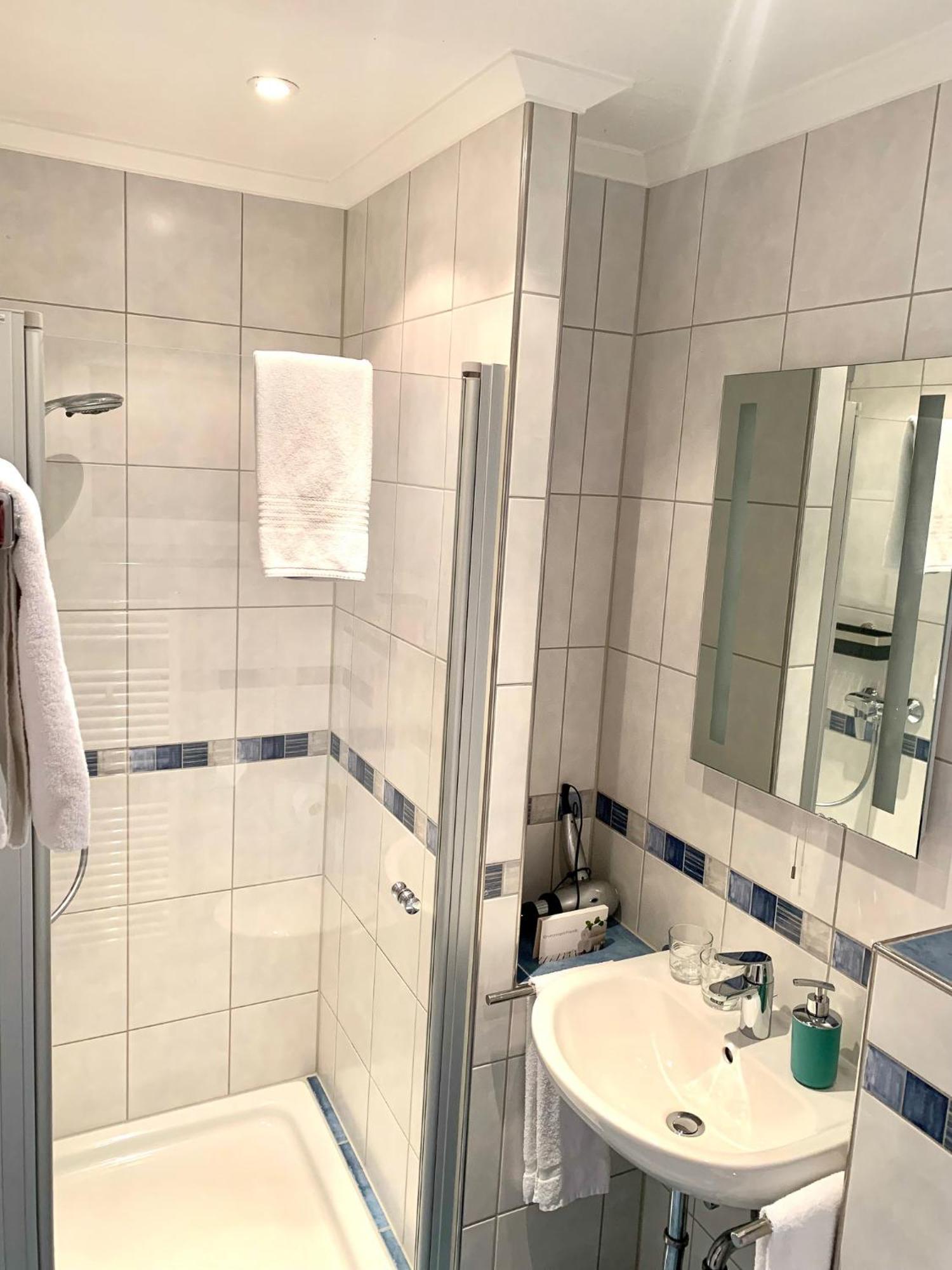 סנט גואר Hotel Zur Loreley - Garni מראה חיצוני תמונה